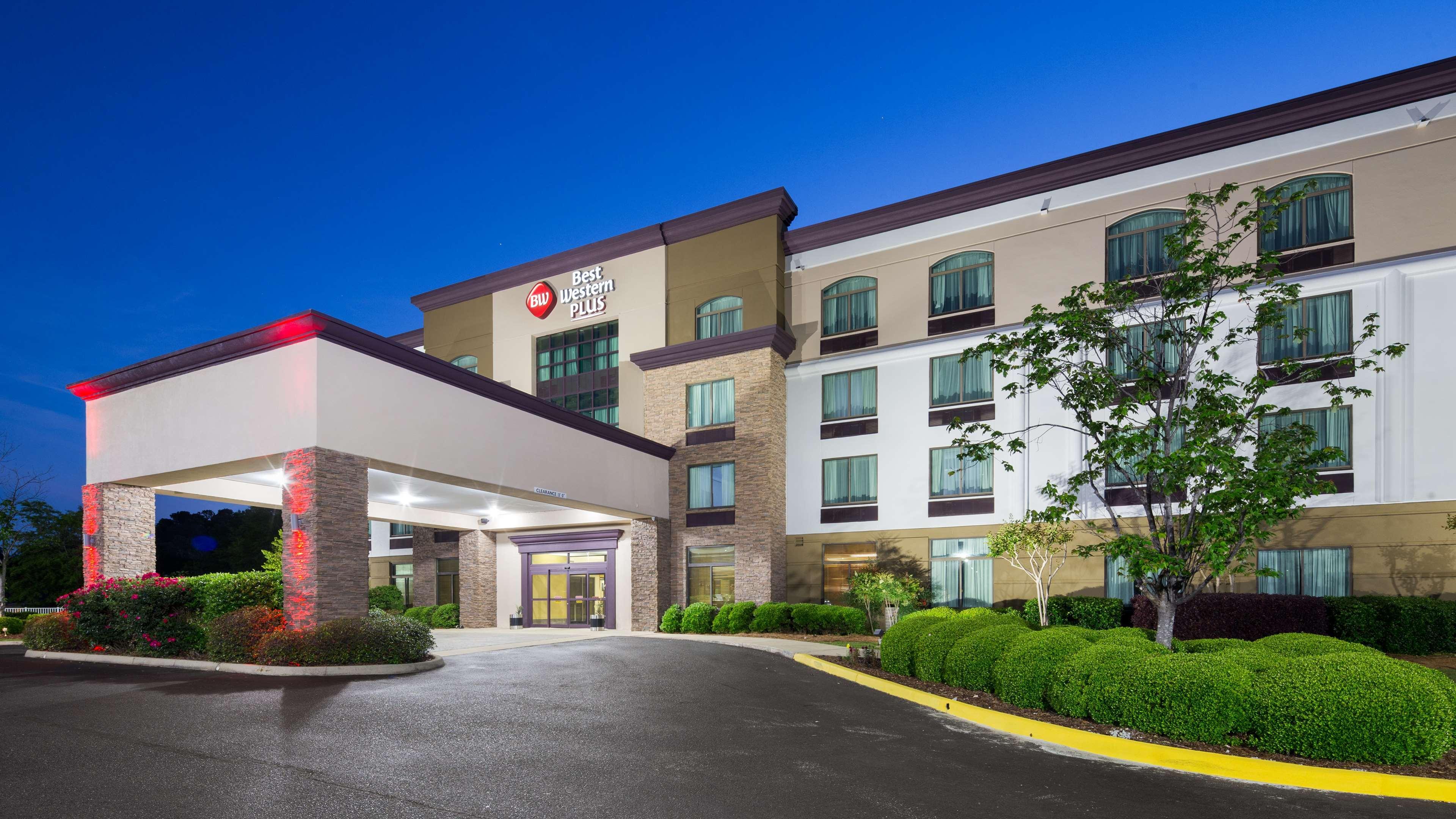 Best Western Plus Birmingham Inn & Suites Exterior foto